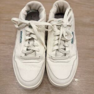 Reebok Court Advance white & green classic lace athletic sneakers shoes size 7